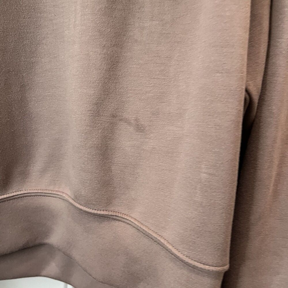 Scoop 2PC Lounge set Long Sleeve Top and Bottoms Brown Taupe Size M/L - Picture 2 of 10